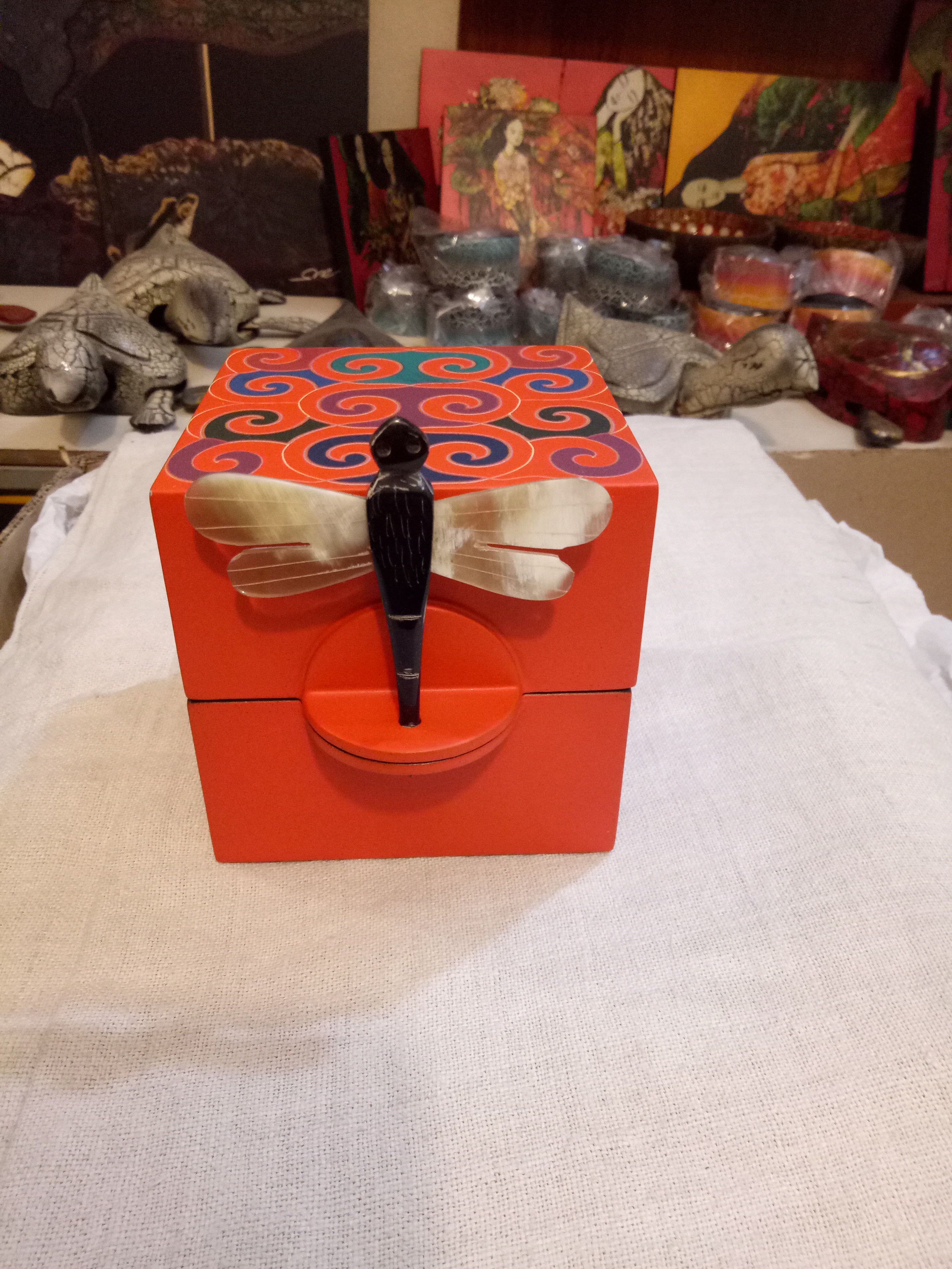 HỘP TRANG SỨC BL-HTS05C